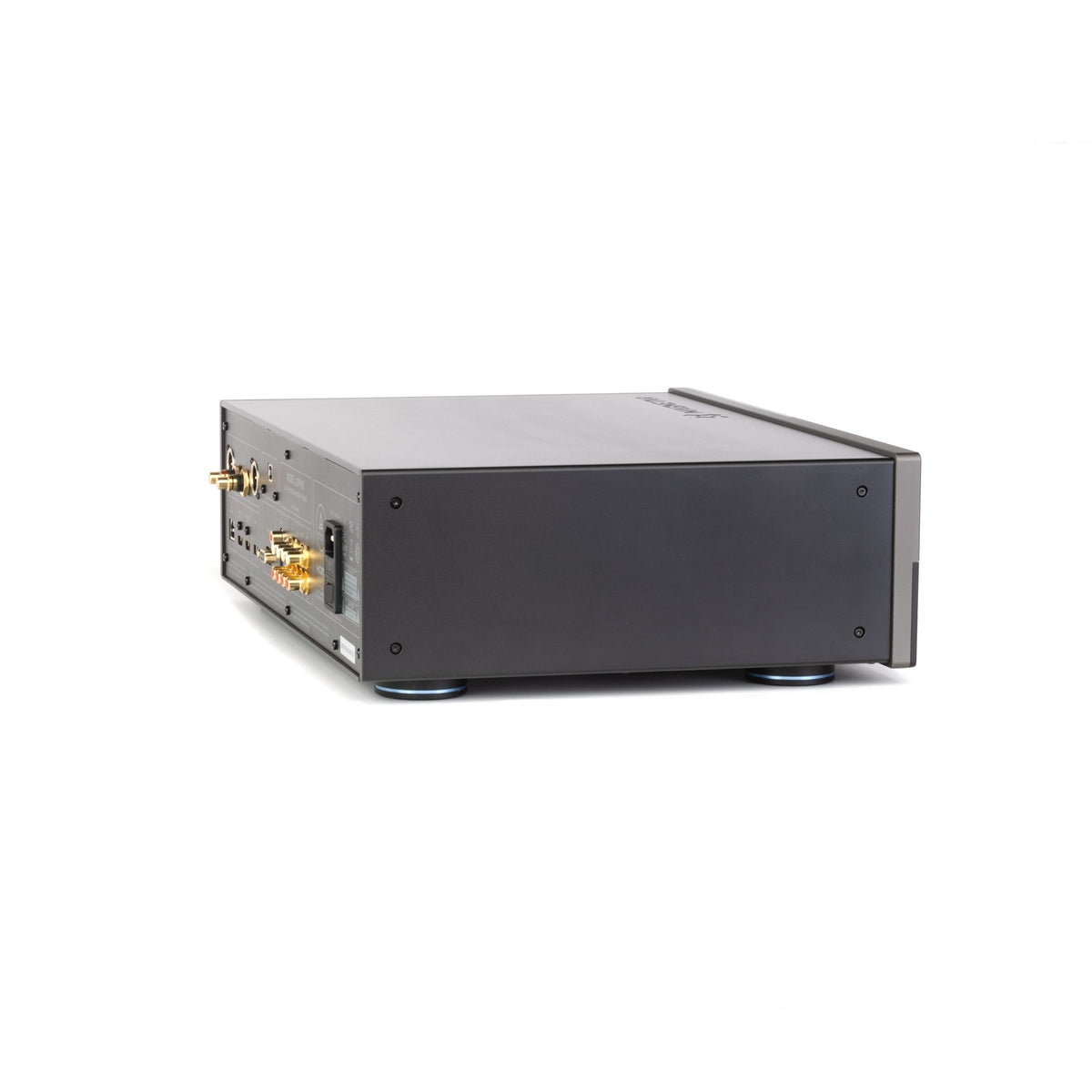 Magnetar UDP900 media player with advanced features for high-quality audio and video playback.