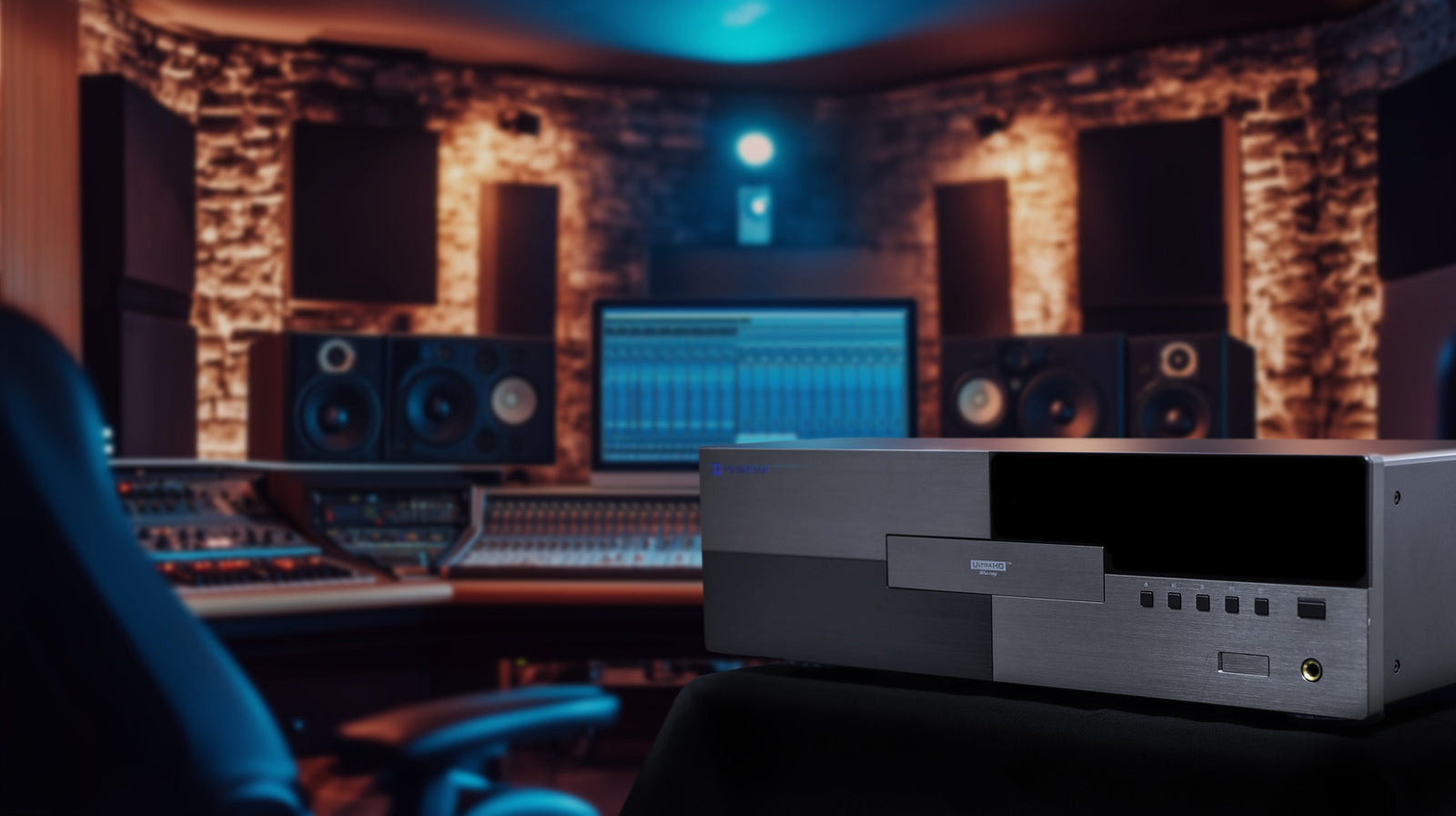 A Magnetar UPD900 in a photo studio setting.